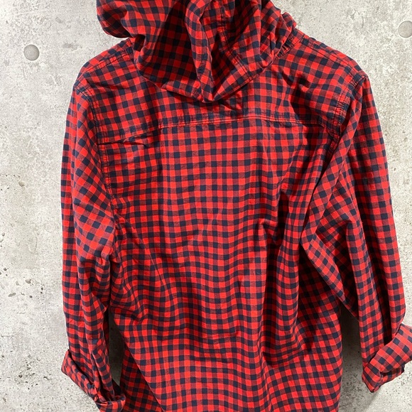 Red Plaid Hollister shirt with hood. - Picture 3 of 5